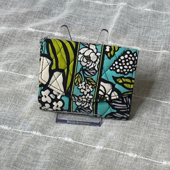 Vera Bradley Island Blooms Design Wallet Phone Holder Wallet Case Designer GUC - Picture 9 of 10